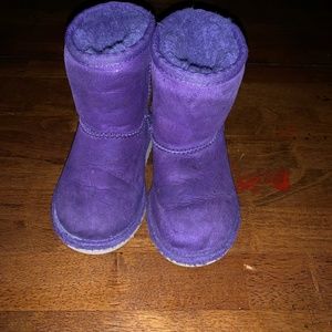 Girls UGG boots size 8t